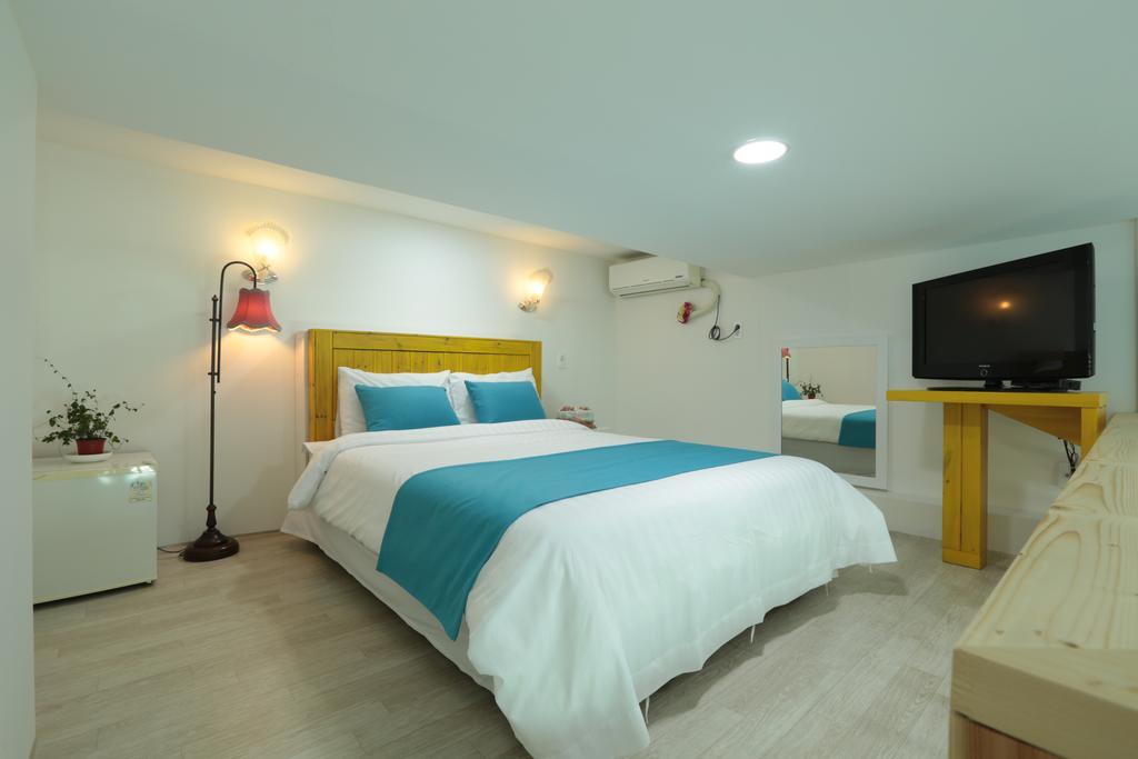 Gangneung Sea View Pension Ngoại thất bức ảnh
