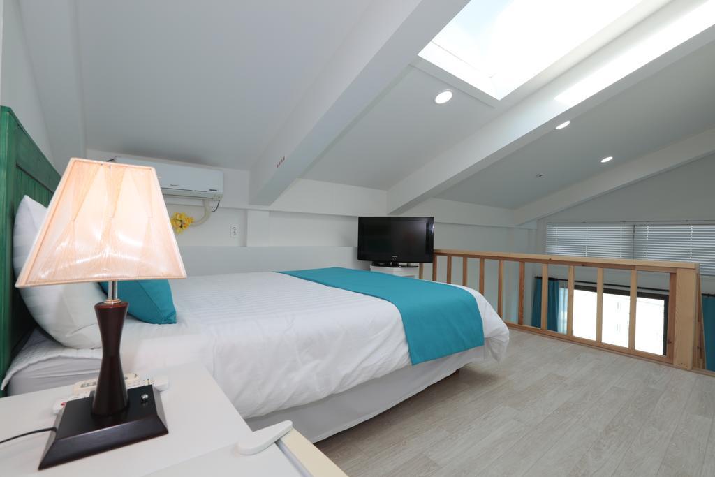Gangneung Sea View Pension Ngoại thất bức ảnh