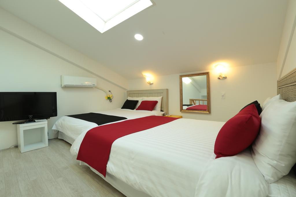 Gangneung Sea View Pension Ngoại thất bức ảnh